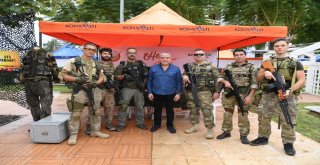 Başkan Böcek, Hobi Festte Off-Road Yaptı..