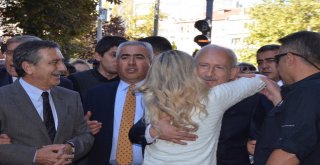 Kılıçdaroğlu Eskişehir Ziyaretini Tamamladı