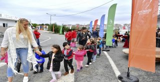 Çocuklar Can Dostlarıyla Bir Araya Geldi