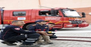 Görme Engelli Kerimin İtfaiyeci Olma Hayali Gerçekleşti