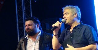 Bulgar Sanatçılar Çorluluları Coşturdu