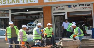 Kayyum Uzan, İşçilerle Çevre Temizliğinde