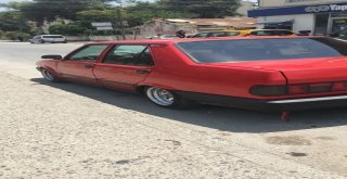 Firari Asker İle Arkadaşı Çaldıkları Otomobilin Lastikleri Patlayınca Yakalandı