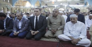 Büyükelçi Yıldız, Kerküklülerle Bayram Namazı Kıldı