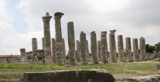 (Özel) Doğu Akdenizin Efesi Ziyaretçilerini Bekliyor