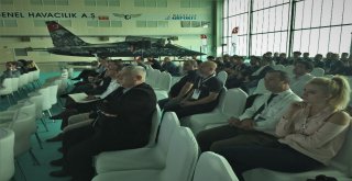 Drone Pilotları İstanbul Airshowda Panele Katıldı