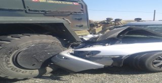 Silvanda Otomobil Askeri Araca Çarptı: 1 Yaralı