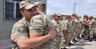 Mehmetçik, Kurban Bayramına Kars-Ermenistan Sınırında Girdi