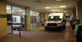 Şanlıurfada 112 Acil Servis Görevlisi Hasta Yakını Tarafından Bıçaklandı