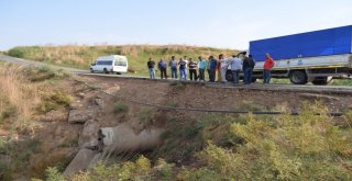 Köylülerden Bozuk Yol Protestosu