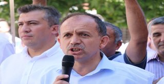 Boluda Dolar Fotokopisini Önce Ayaklar Altına Aldılar, Sonra Yaktılar