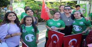 Aıesec Topluluğu Öğrencileri İskenderunda Down Sendromlu Çocuklarla Buluştu