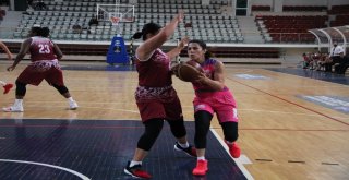 Türkiye Kadınlar Basketbol Ligi: Yalova Vıp: 63 - Elazığ İl Özel İdaresi: 79