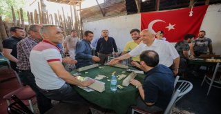 Başkan Fethi Yaşar Vatandaşla Ve Esnafla Bayramlaştı