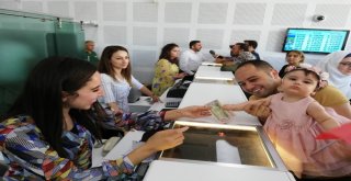 Hatayda Suriyeliler De Döviz Bürolarına Akın Etti