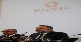 Ertekin: “İş Adamlarıyla 5 Yıldızlı Otel Lobilerinde Değil, Mesai Arkadaşlarımla Düğün Salonlarında İftar Yaptım”