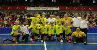 Ehf Kupası: Kastamonu Belediyespor: 27 - Brühl Handball: 27