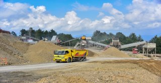 Ünye Belediyesinden 85 Mahalleye Eşit Hizmet