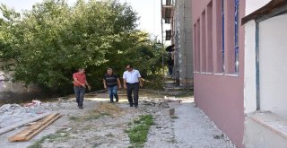 Milli Eğitim Müdürü Gün, Okul Ziyaretlerini Sürdürüyor