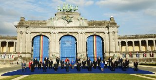 Cumhurbaşkanı Erdoğan, Nato Zirvesinde Aile Fotoğrafına Katıldı