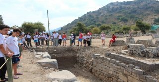 Öğrenciler Doğada Bilimle Buluştu