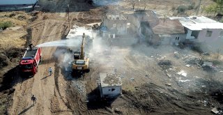 Büyükşehirde Yol Açma Çalışması