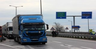 Kapıkulede ‘Çile Kuyruğu 13 Kilometre