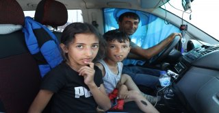 Gurbetçiler Akın Akın Dönüyor