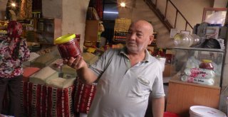 (Özel) Meşhur Kışlık Antep Salçası Tezgahlardaki Yerini Aldı