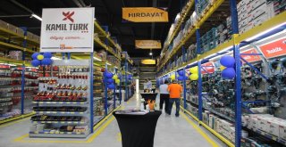 Konyanın En Büyük Endüstriyel Yapı Marketi Açıldı
