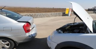 Diyarbakırda Zincirleme Trafik Kazası: 3 Yaralı
