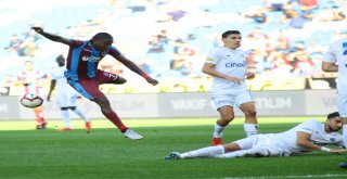 Spor Toto Süper Lig: Trabzonspor: 1 - Kasımpaşa: 2 (İlk Yarı)