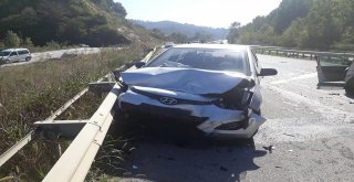 Sakaryada Trafik Kazası: 3 Yaralı