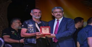 Nazillide Necati Ve Saykolar Rüzgarı Esti