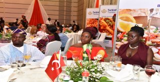 Ganalıların Sofrasını Türk Yemekleri Süsledi