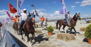 Bilal Erdoğan, Türk Oyunları Festivalinin Kapanış Programına Katıldı