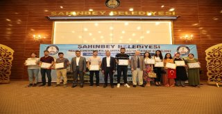 Meslek Edinme Kursuna Katılan 198 Kursiyer Sertifikalarını Aldı