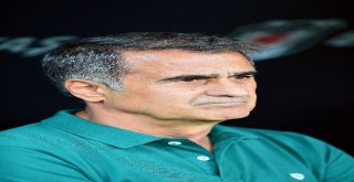 Spor Toto Süper Lig: Beşiktaş: 0 - Antalyaspor: 0 (Maç Devam Ediyor)