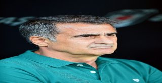 Spor Toto Süper Lig: Beşiktaş: 0 - Antalyaspor: 0 (Maç Devam Ediyor)