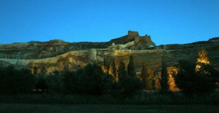 (Özel) Van Kalesi Güvence Altına Alındı