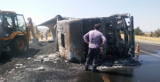 Kaza Sonrası Alev Alan Asfalt Kamyonundaki Yangın Söndürüldü