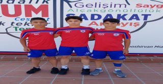 Yıldızspor Geleceğin Millilerini Uğurladı