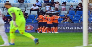 Spor Toto Süper Lig: Medipol Başakşehir: 1 - Antalyaspor: 0 (Maç Devam Ediyor)