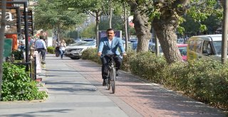 Kırşehir Belediye Başkanı  Bahçeci: “Halka Bisiklete Bin Deyip Biz Makam Aracı Kullanmıyoruz”