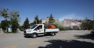 Yenimahalle Belediyesi İlaçlama Faaliyetlerine Devam Ediyor