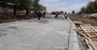 Çaldıranda Yol Yapım Çalışması
