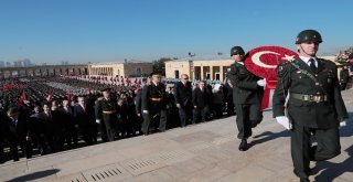 Cumhuriyet Bayramında Anıtkabirde Tören