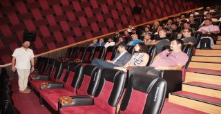 Sinema Salonu Sahipleri Bodrumda Bir Araya Geldi