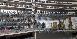 Çakıyla Taşı Sanata Dönüştürüyor