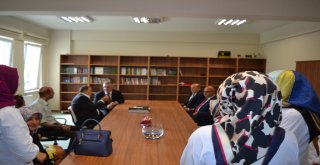 Veysel Eroğlundan Şuhut İlim Ve Kültür Merkezine Ziyaret